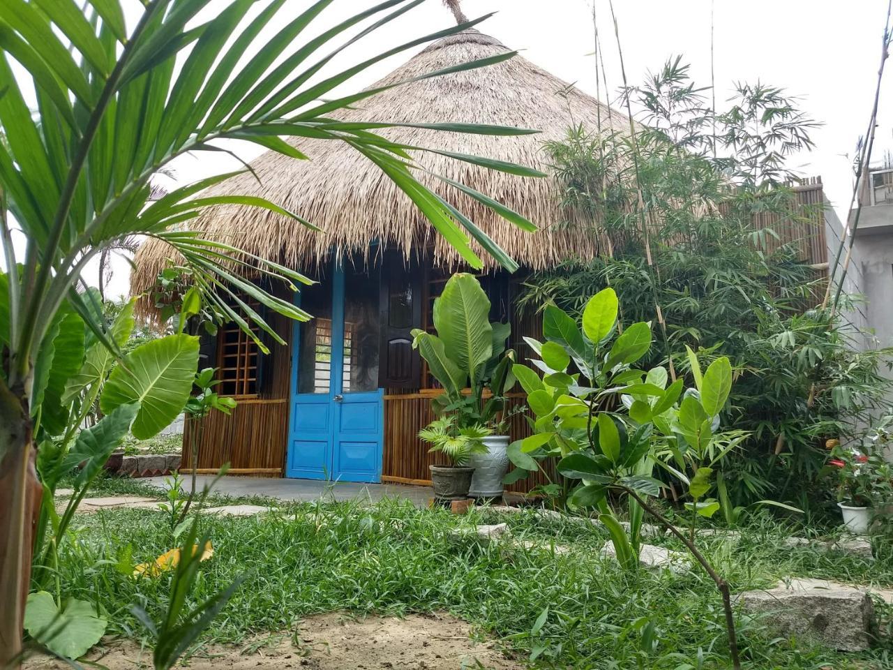 The Seaside Bungalow Hostel And Bar Hoi An Exterior foto
